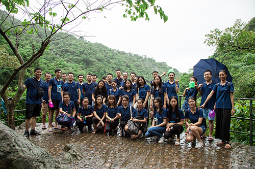 2018年廣州遠景達清遠一日游